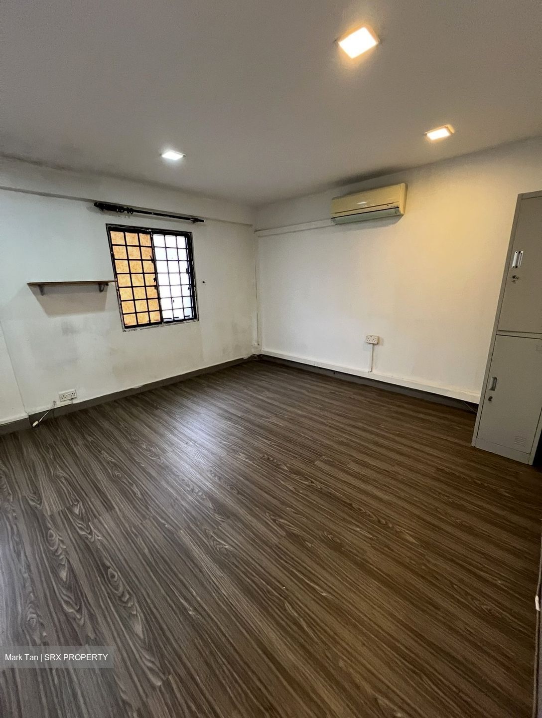 Fuyong Estate (D23), Terrace #562751461